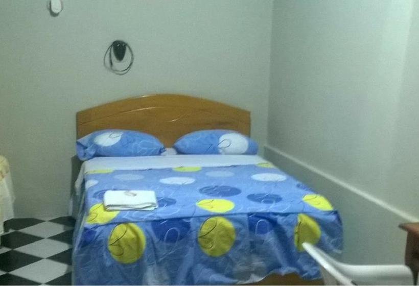 ユースホステル Hospedaje Paraíso