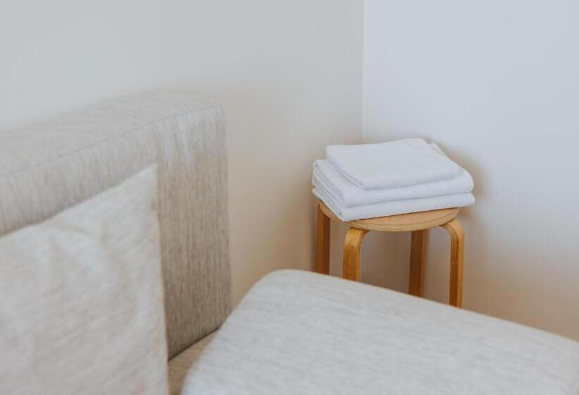 تختخواب و صبحانه Camelia's Cozy Place