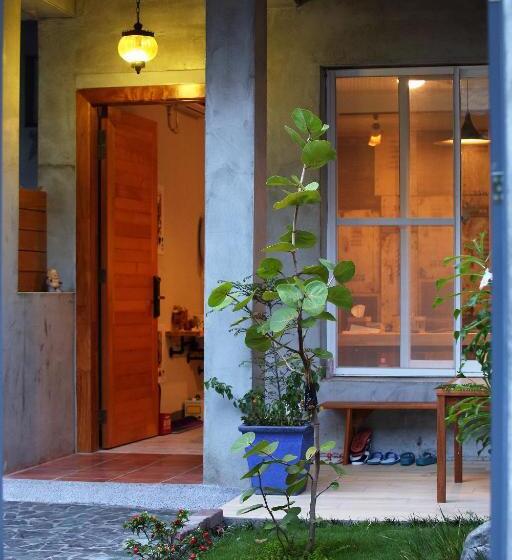 تختخواب و صبحانه Ttdropin Homestay
