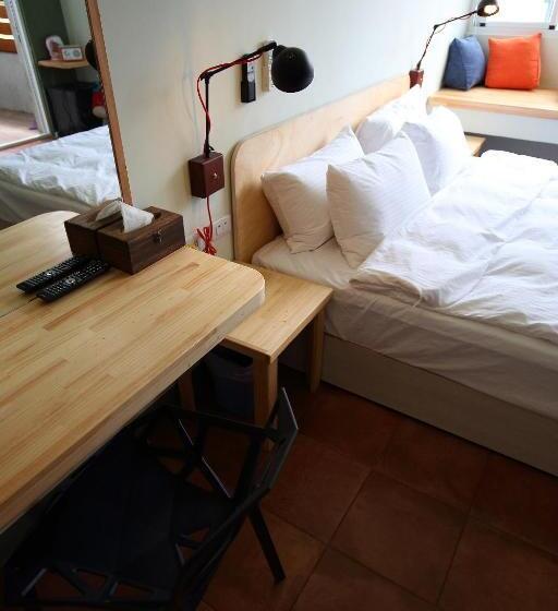 تختخواب و صبحانه Ttdropin Homestay