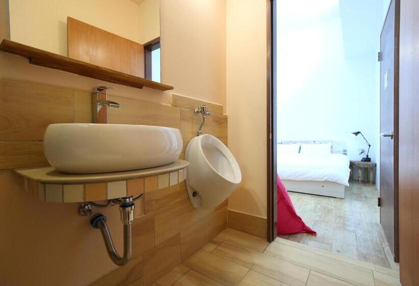 تختخواب و صبحانه Ttdropin Homestay