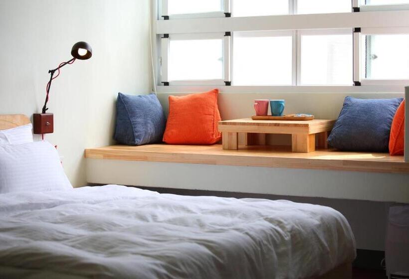 تختخواب و صبحانه Ttdropin Homestay