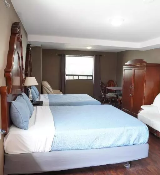 Crestwood Motel