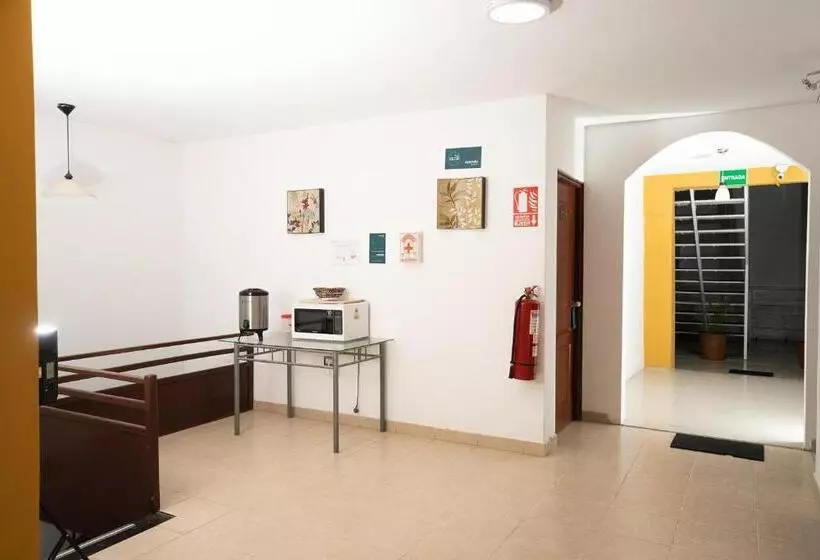 هتل Ayenda Apart La Hacienda