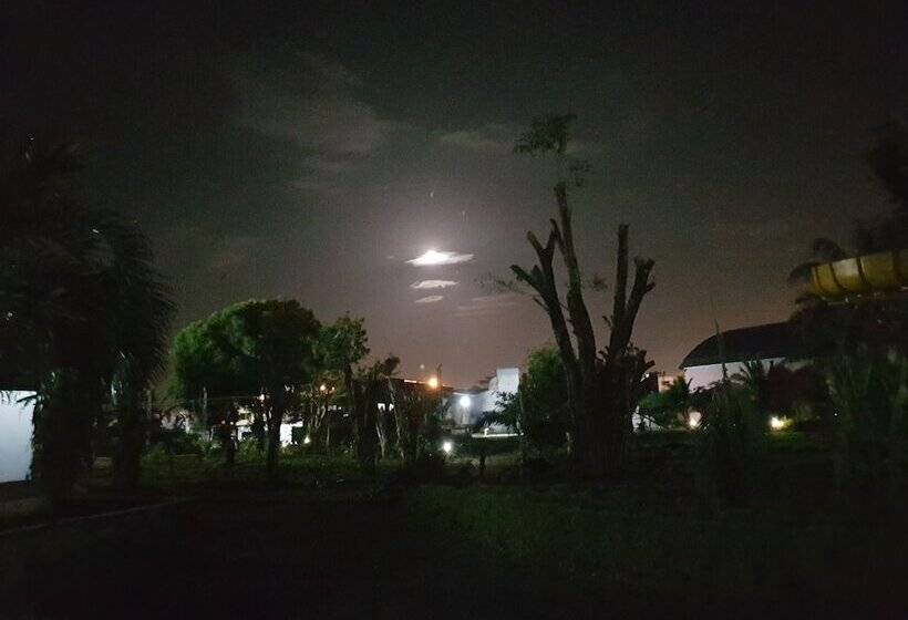 Gran Hotel De Lago   Lago Agrio