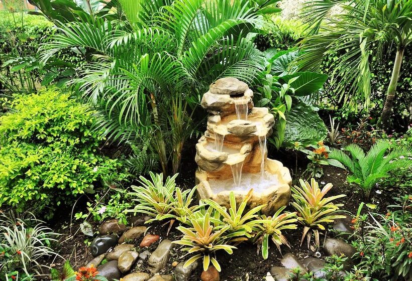 Gran Hotel De Lago   Lago Agrio