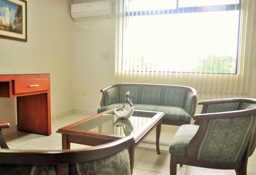 Gran Hotel De Lago   Lago Agrio