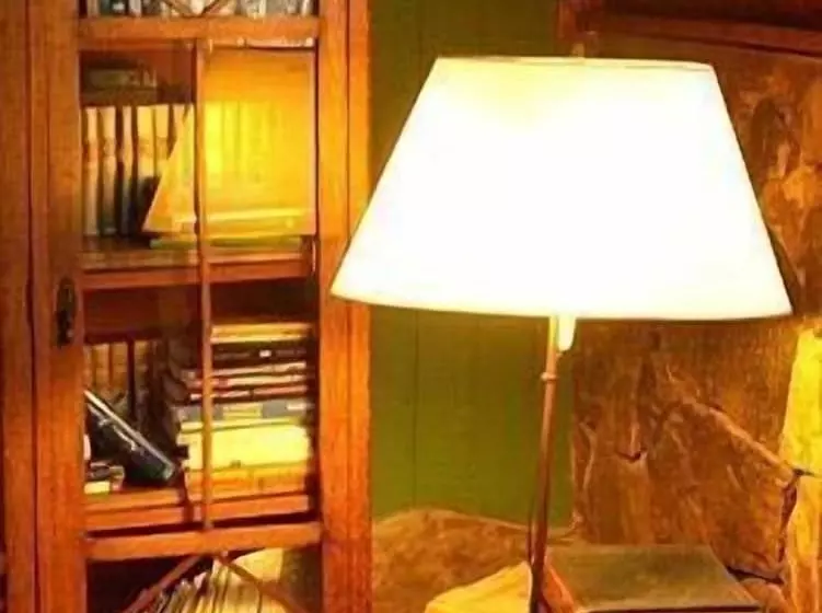 هتل Hosteria La Casa De Eugenia