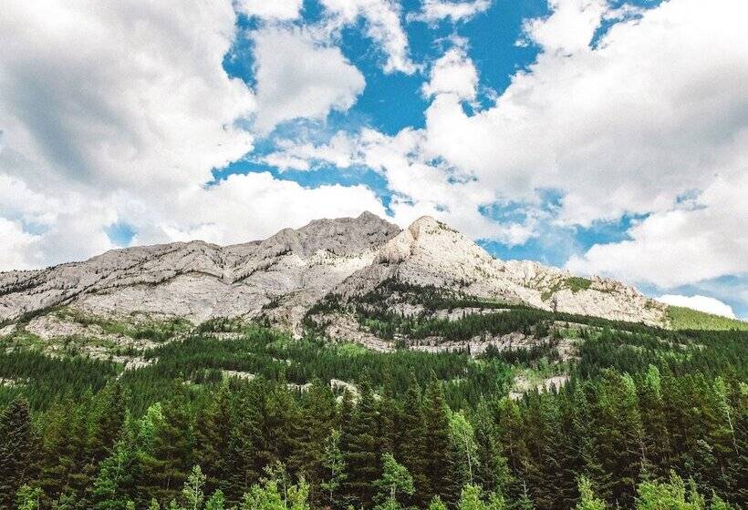 Hotel Sundance By Basecamp