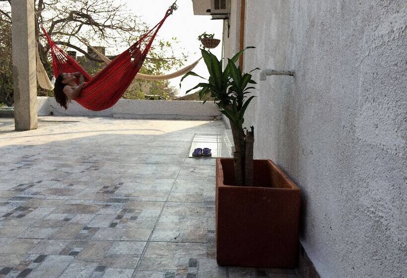 هتل Taganga Dive Inn