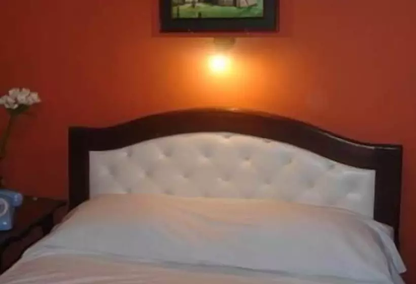 Hotel Tomebamba