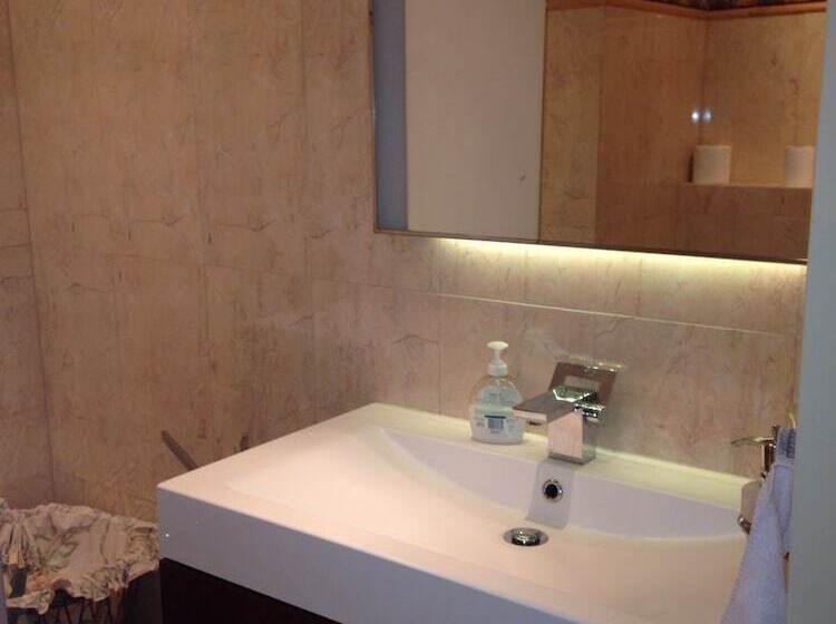 ホテル Weena House