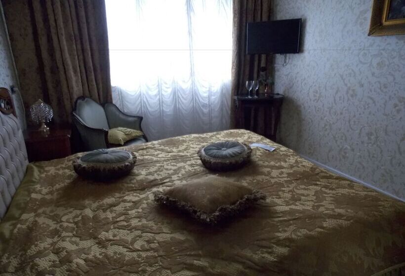 ホテル Weena House