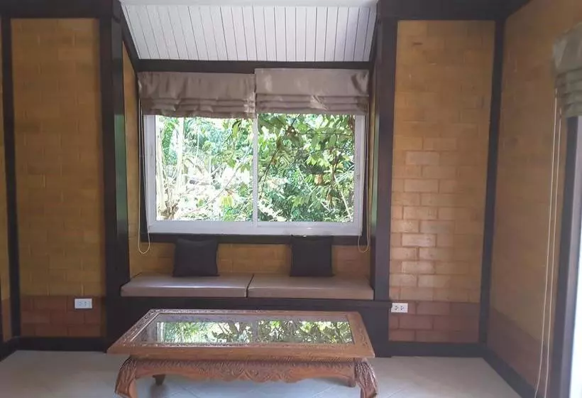 ホテル Wilai Villa