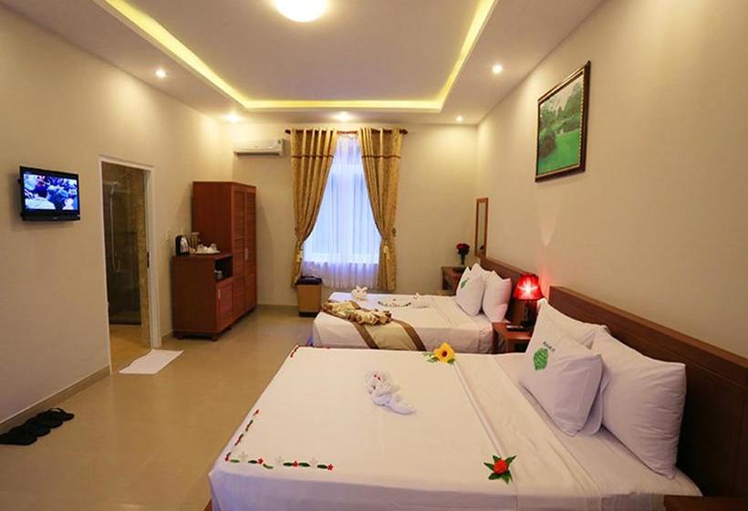 Saigon Emerald Beach Resort
