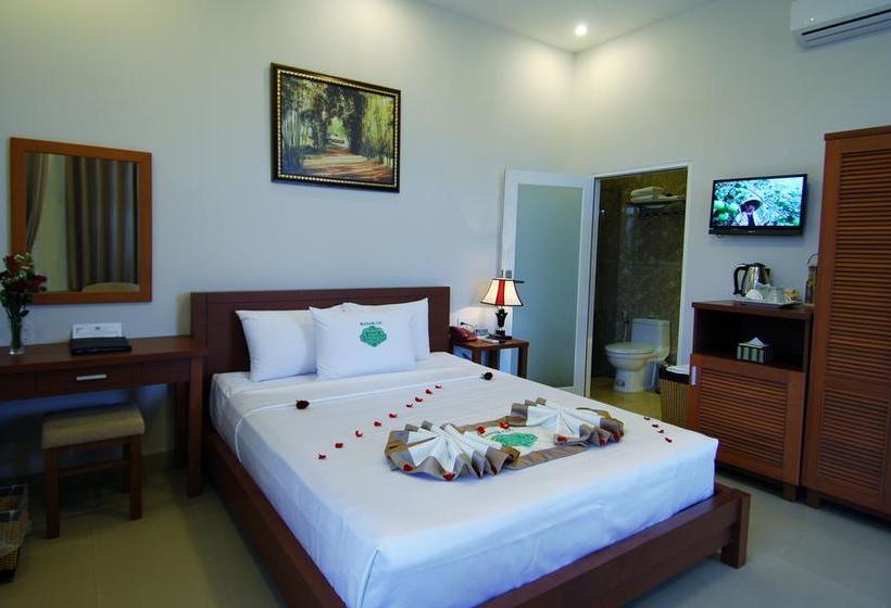 Saigon Emerald Beach Resort