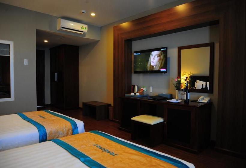 Sandunes Beach Resort & Spa