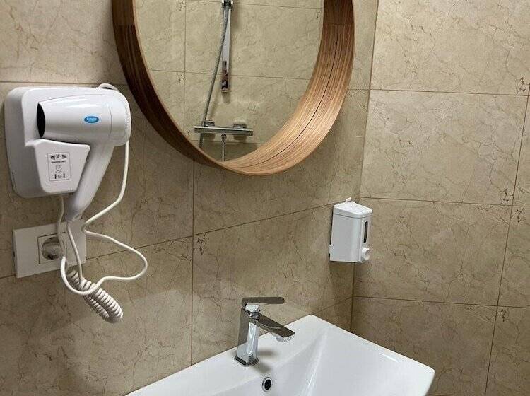 هاستل Vila Maria