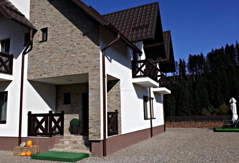 住宿加早餐  Acasă în Voroneț