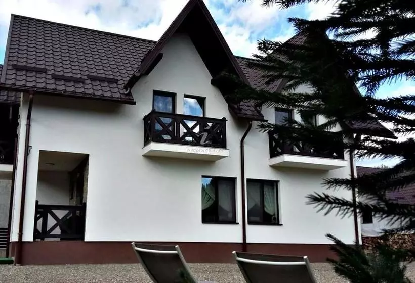 تختخواب و صبحانه Acasă în Voroneț