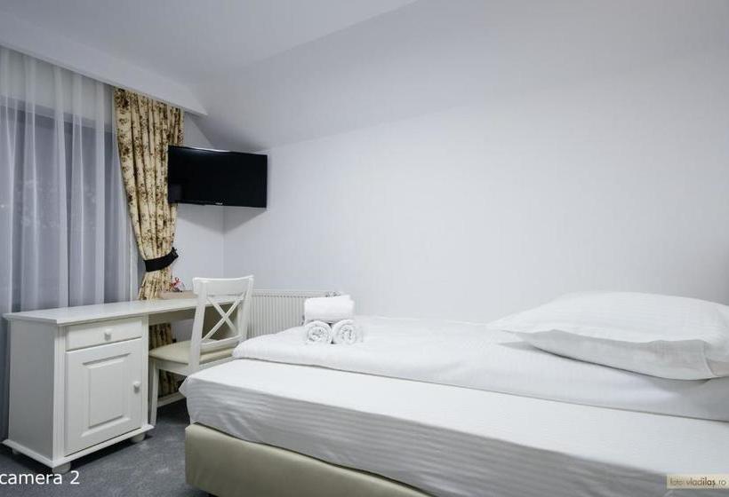 住宿加早餐  Acasă în Voroneț