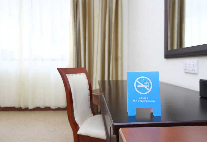 ホテル Airy Harbour Bay Duyung Batam