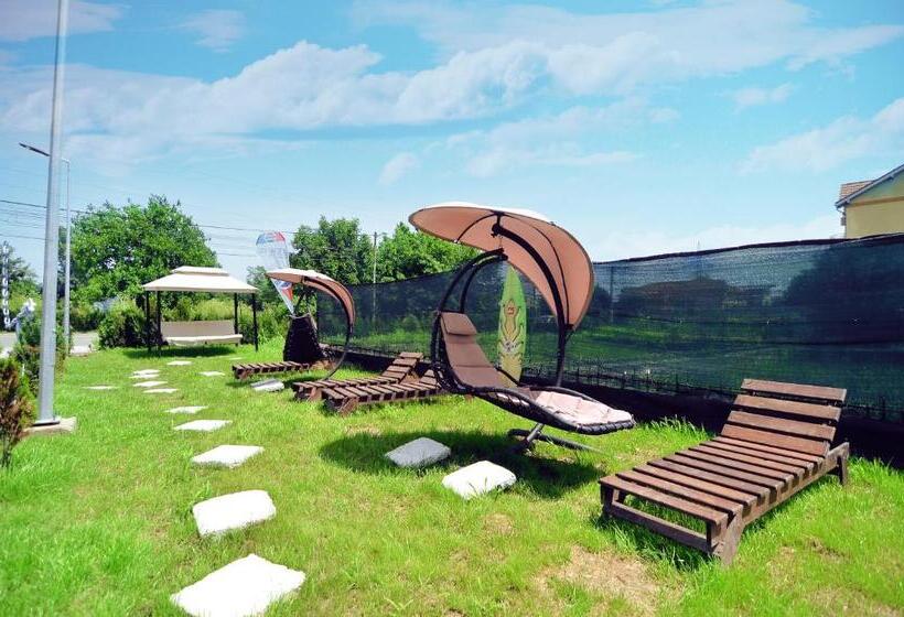 هتل Babylonia Resort