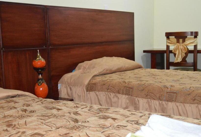 فندق Balcones Del Río