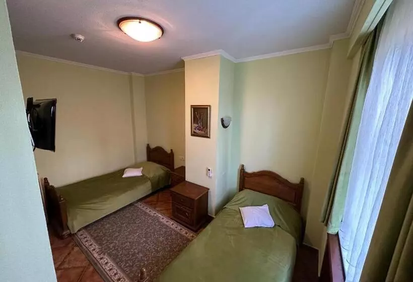 هتل Casa Maria Arges