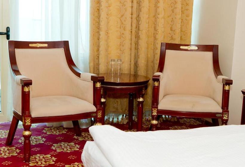 Hotel Complex Aristrocratos