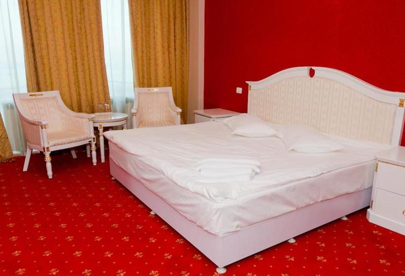 Hotel Complex Aristrocratos