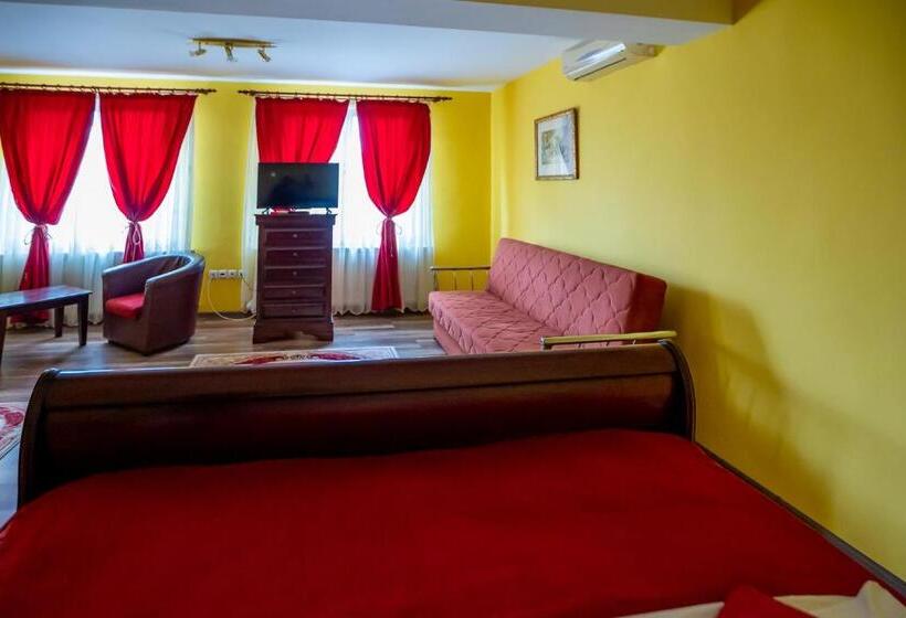 فندق Noroc Si Fericire