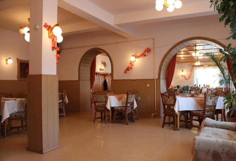 בית מלון כפרי Poenita