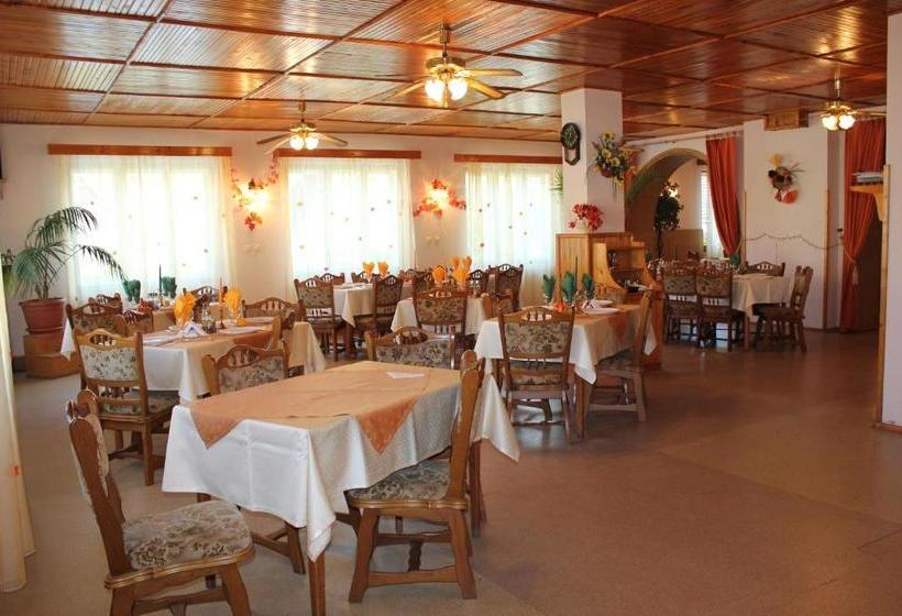 בית מלון כפרי Poenita