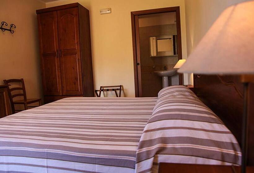 هتل Sicily Country House & Beach