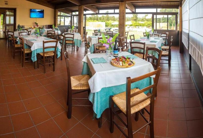 هتل Sicily Country House & Beach