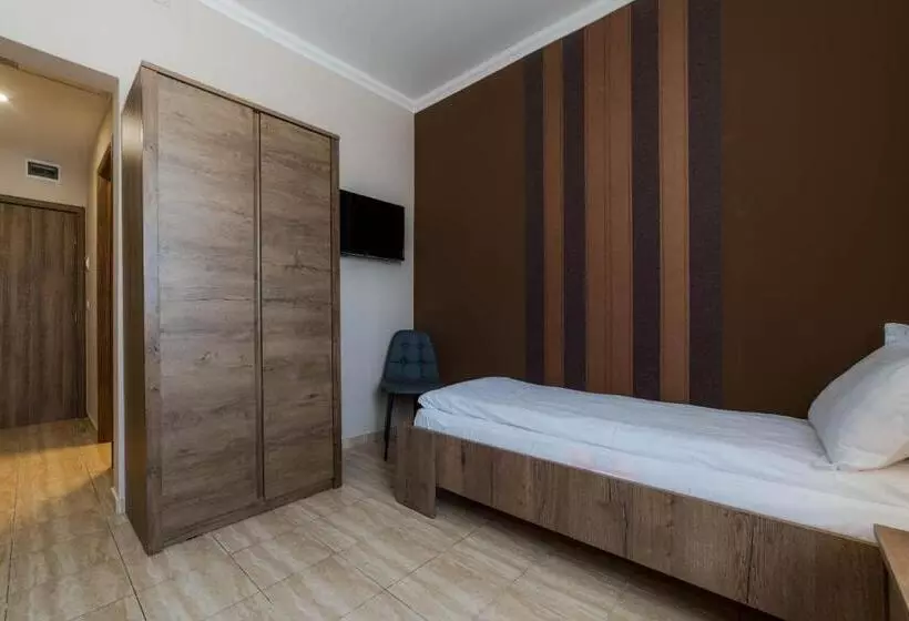Hotel Sky