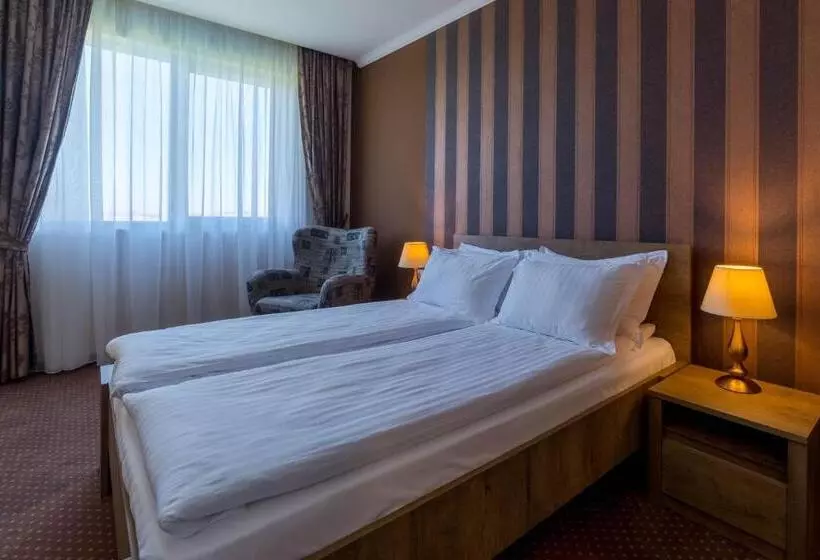 Hotel Sky