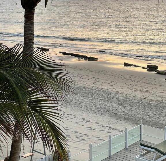 בית מלון כפרי Sunset Mancora