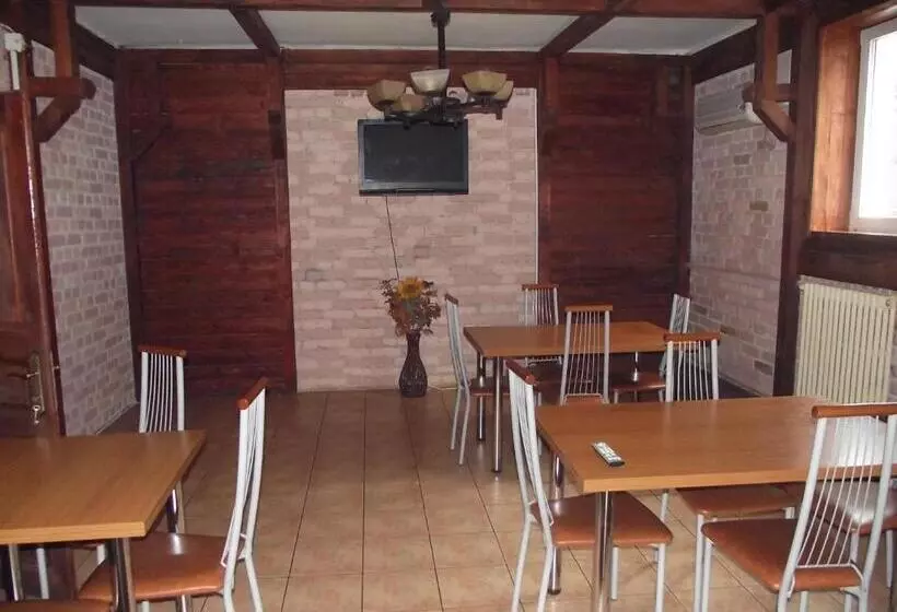 Hotelli Villa Carmelita