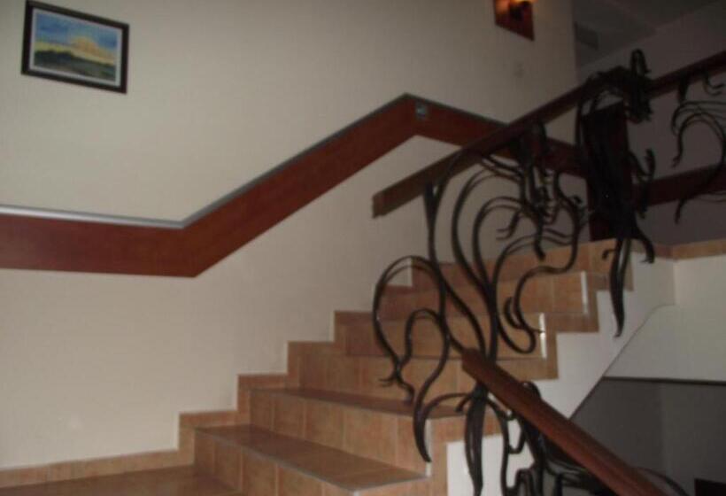 בית מלון כפרי Villa Carmelita