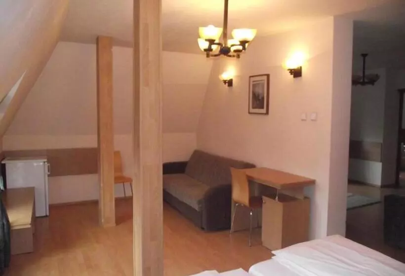 Hotelli Villa Carmelita