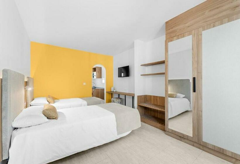 Apartamentos Tropicana