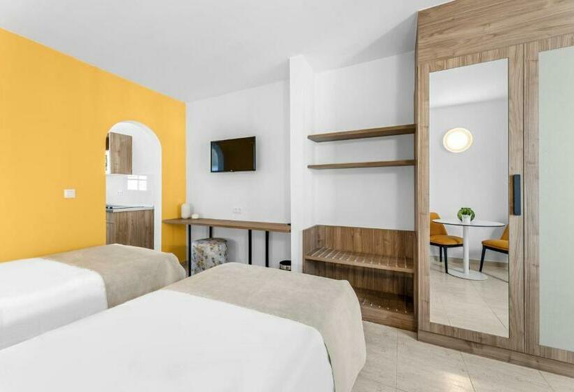 Apartamentos Tropicana