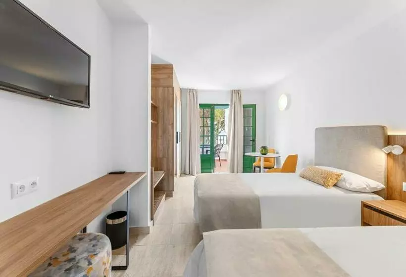 Apartamentos Tropicana