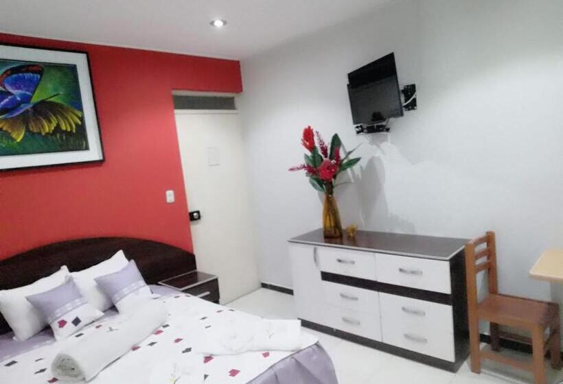 هتل Botón De Oro