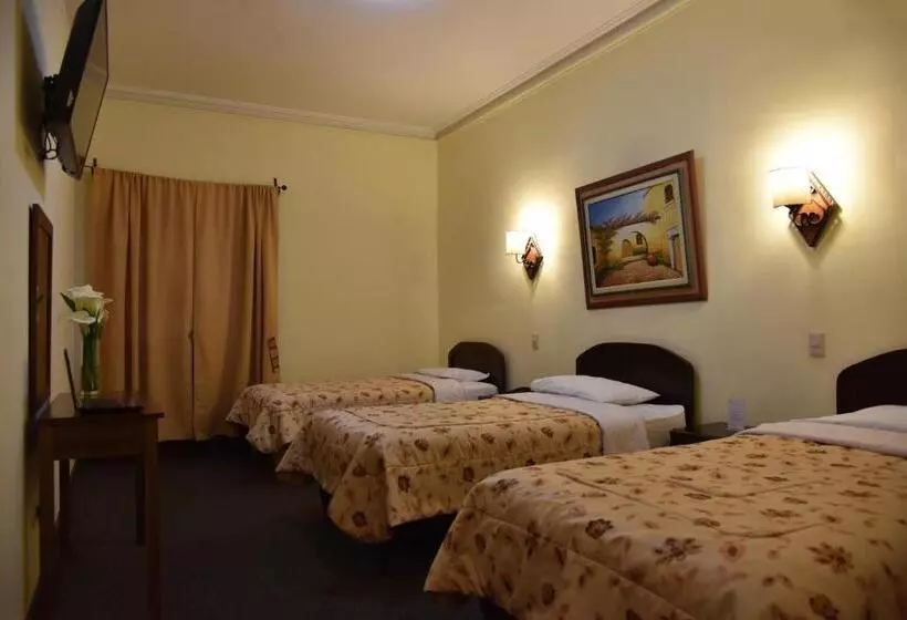 هتل Cajamarca