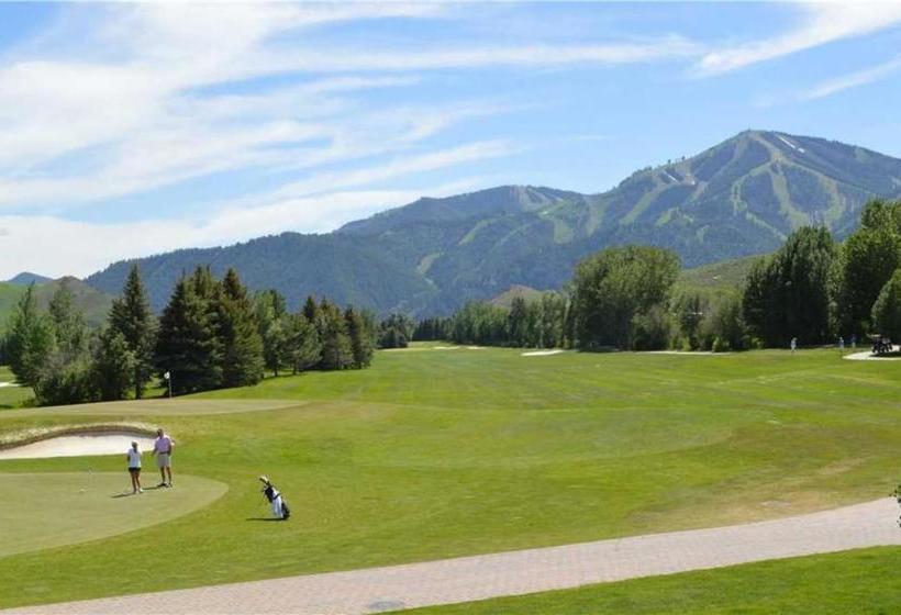 ホテル Dollar Meadows by Wyndham Vacation Rentals