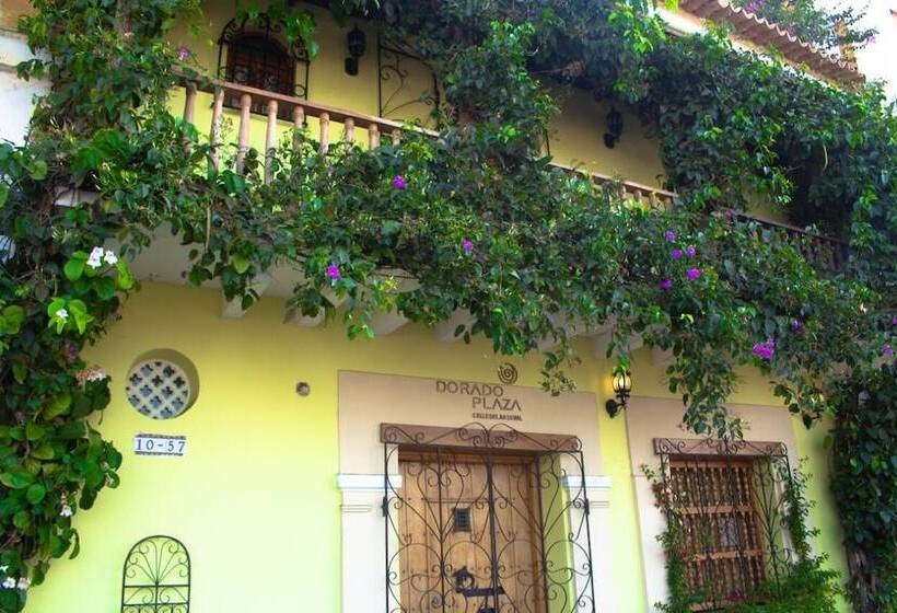 ホテル Dorado Plaza Calle Del Arsenal