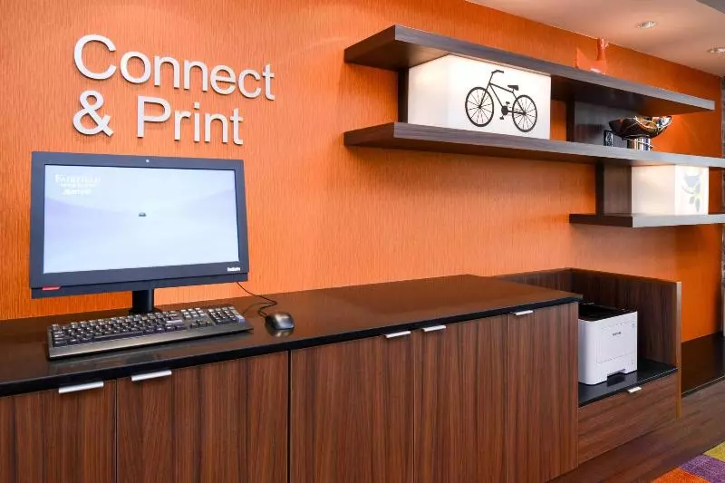 ホテル Fairfield Inn & Suites Chillicothe